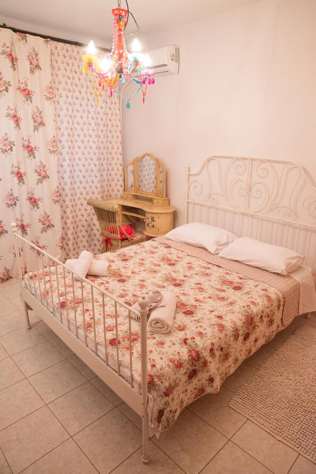 The Early Bird - Cosy 2-Floor House With Garden Villa Dedeağaç Dış mekan fotoğraf