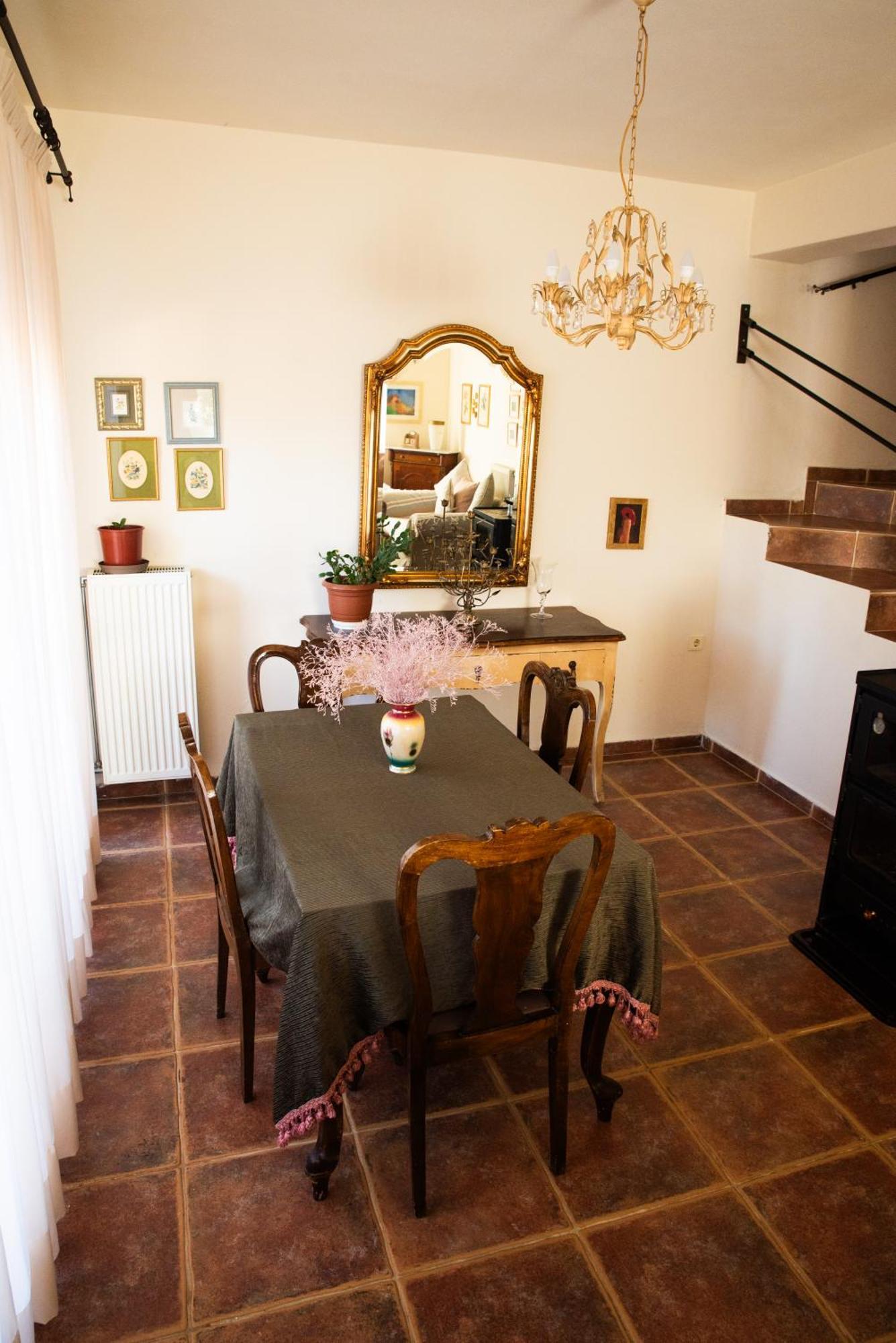 The Early Bird - Cosy 2-Floor House With Garden Villa Dedeağaç Dış mekan fotoğraf